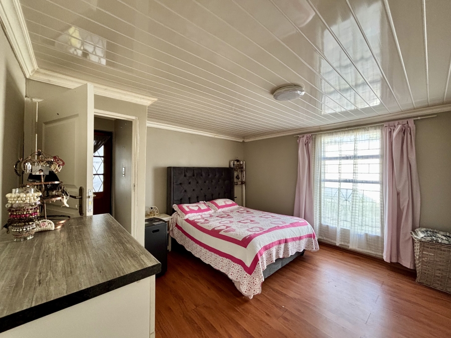 3 Bedroom Property for Sale in Westridge Western Cape